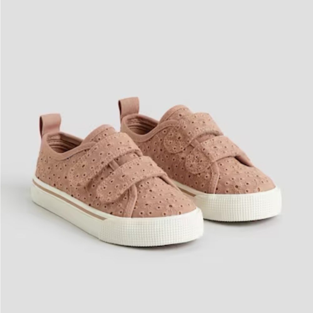 NEW WOT H&M Hook Loop Sneaker